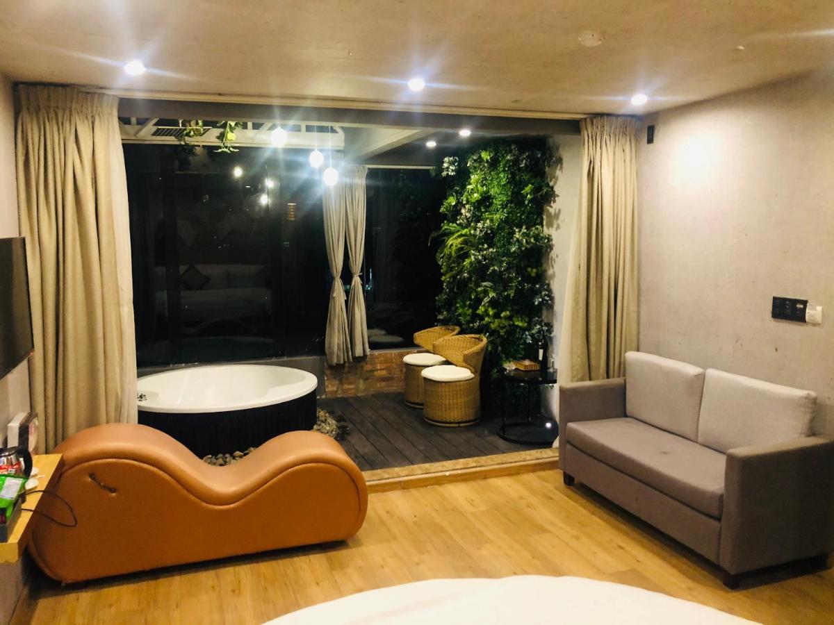 Hotel Bonita Tht (Adults Only) à Hô Chi Minh-Ville Extérieur photo