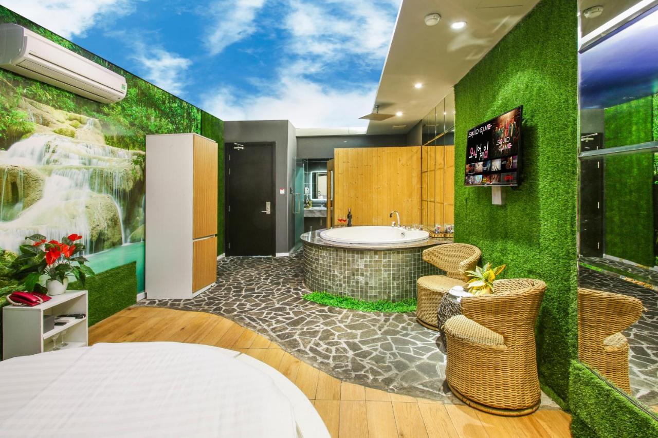 Hotel Bonita Tht (Adults Only) à Hô Chi Minh-Ville Extérieur photo