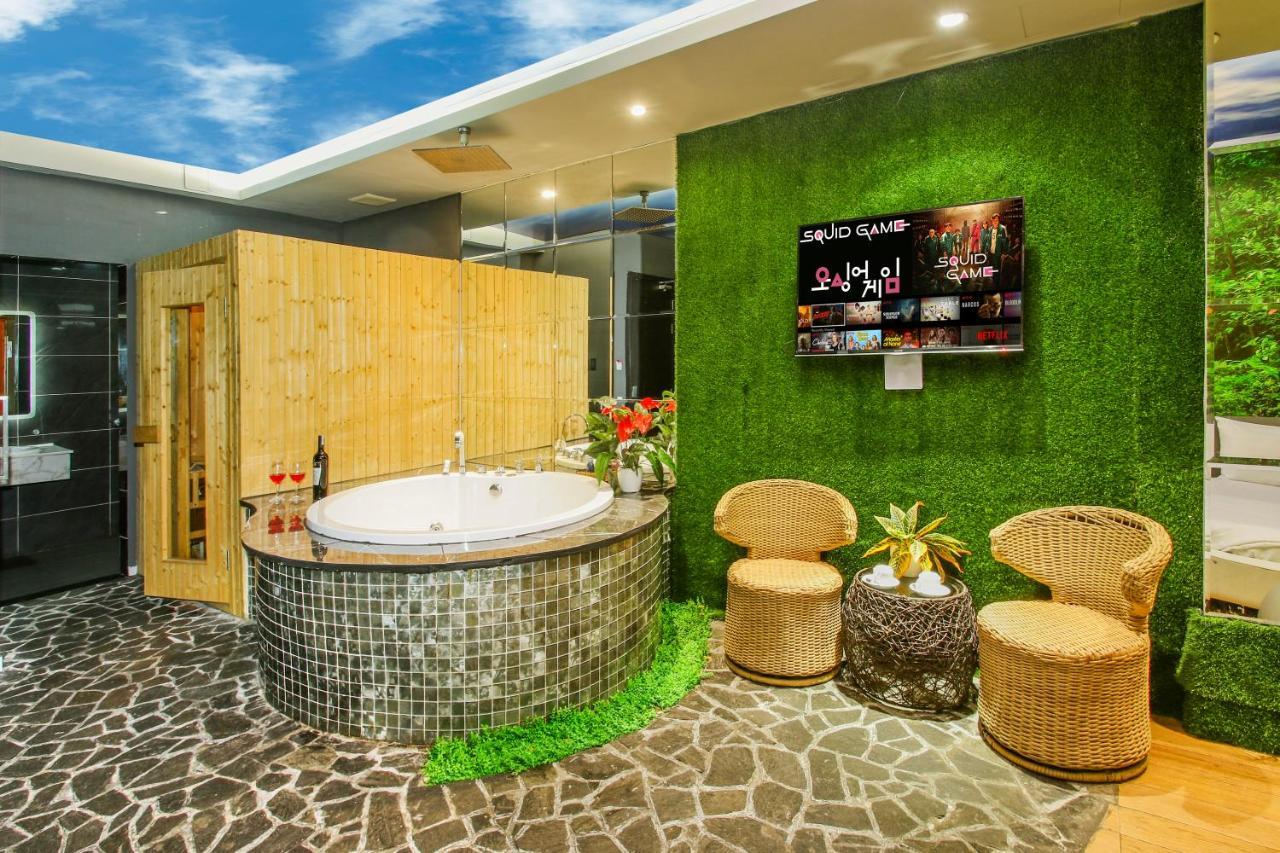 Hotel Bonita Tht (Adults Only) à Hô Chi Minh-Ville Extérieur photo